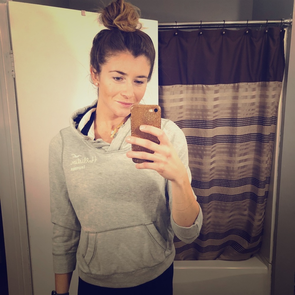 3/4 sleeve Hollister hoodie